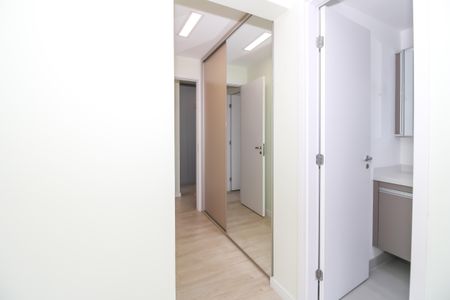 Apartamento à venda com 105m², 3 quartos e 2 vagas Apartamento à venda com 105m², 3 quartos e 2 vagasSuíte