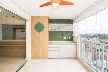 Apartamento à venda com 105m², 3 quartos e 2 vagas Apartamento à venda com 105m², 3 quartos e 2 vagasVaranda