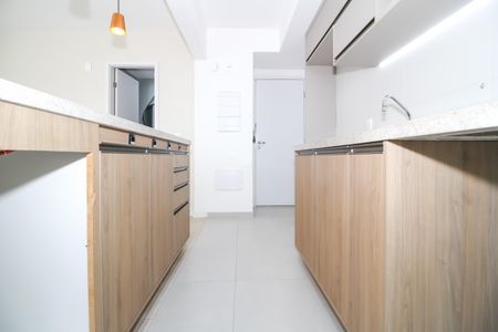 Apartamento à venda com 105m², 3 quartos e 2 vagas Apartamento à venda com 105m², 3 quartos e 2 vagasCozinha