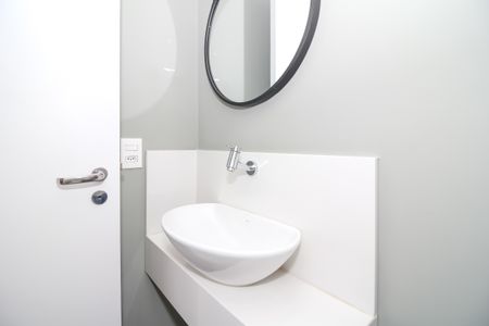 Apartamento à venda com 105m², 3 quartos e 2 vagas Apartamento à venda com 105m², 3 quartos e 2 vagasLavabo