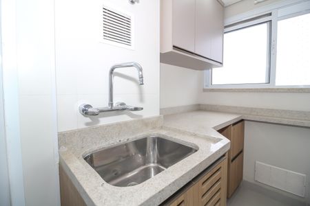 Apartamento à venda com 105m², 3 quartos e 2 vagas Apartamento à venda com 105m², 3 quartos e 2 vagasÁrea de Serviço