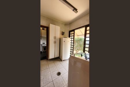 Casa à venda com 260m², 4 quartos e 5 vagasCozinha