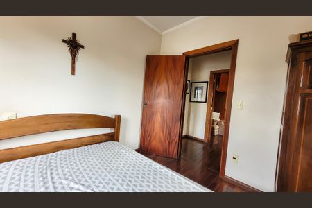 Casa à venda com 260m², 4 quartos e 5 vagasQuarto 2