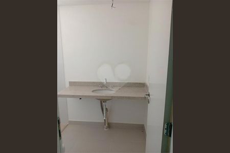 Apartamento à venda com 3 quartos, 114m² em Jardim Prudência, São Paulo