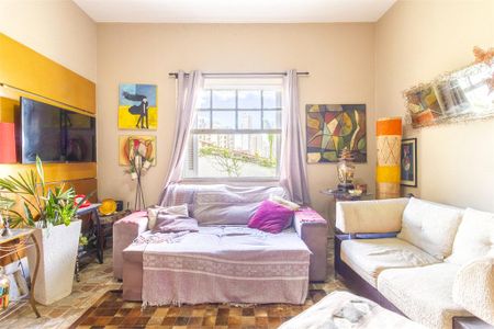 Casa à venda com 3 quartos, 209m² em Vila Mariana, São Paulo