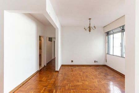 Apartamento para alugar com 120m², 3 quartos e sem vagaSala