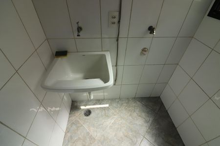 Apartamento para alugar com 60m², 2 quartos e 1 vagaÁrea de Serviço