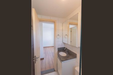 Apartamento para alugar com 41m², 2 quartos e 1 vaga Apartamento para alugar com 41m², 2 quartos e 1 vagaBanheiro