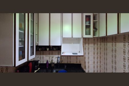 Apartamento à venda com 76m², 3 quartos e sem vagaCozinha 