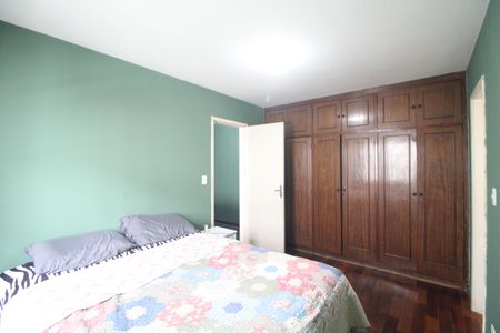 Casa à venda com 125m², 3 quartos e 2 vagasSuíte