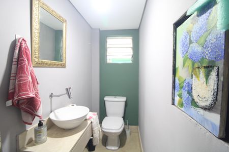 Casa à venda com 125m², 3 quartos e 2 vagasLavabo