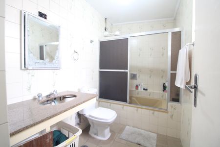 Banheiro da suíte de casa à venda com 3 quartos, 125m² em Vila Marari, São Paulo