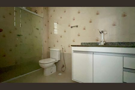 Banheiro de apartamento para alugar com 2 quartos, 96m² em Pinheiros, São Paulo