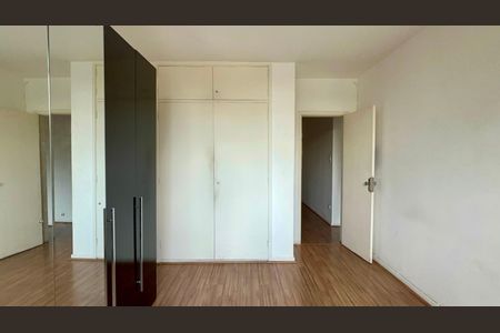 Quarto 1 de apartamento para alugar com 2 quartos, 96m² em Pinheiros, São Paulo