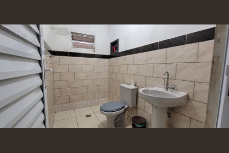 Casa para alugar com 100m², 1 quarto e sem vagaBanheiro