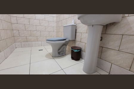 Casa para alugar com 100m², 1 quarto e sem vagaBanheiro