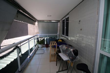 Apartamento à venda com 83m², 3 quartos e 1 vagaVaranda