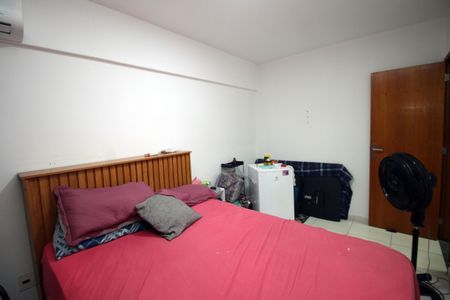 Apartamento à venda com 83m², 3 quartos e 1 vagaQuarto 1