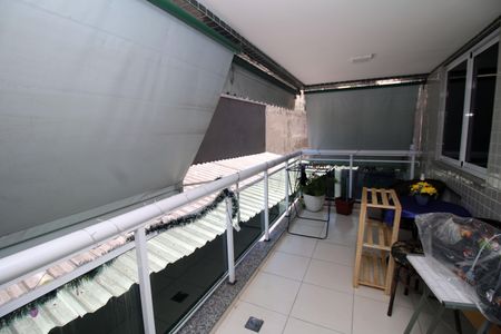 Apartamento à venda com 83m², 3 quartos e 1 vagaVaranda