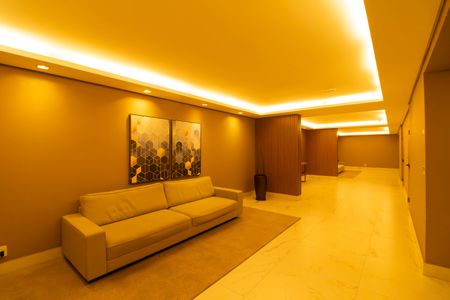 Apartamento à venda com 64m², 2 quartos e 1 vaga Apartamento à venda com 64m², 2 quartos e 1 vagaHall social