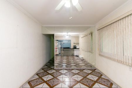 Casa para alugar com 250m², 3 quartos e 2 vagasCozinha- Copa
