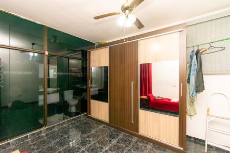 Casa para alugar com 250m², 3 quartos e 2 vagasSuíte 