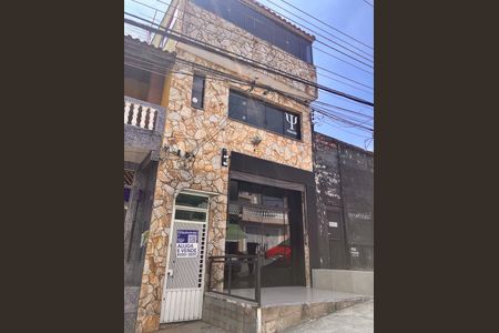 Casa para alugar com 250m², 3 quartos e 2 vagasFachada