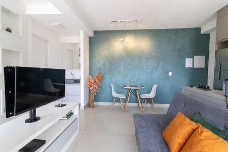 Apartamento à venda com 40m², 1 quarto e 1 vaga Apartamento à venda com 40m², 1 quarto e 1 vagaSala