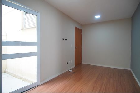 Sala de apartamento à venda com 2 quartos, 59m² em Santos Dumont, São Leopoldo