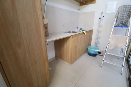 Casa para alugar com 233m², 3 quartos e 3 vagasÁrea de Serviço