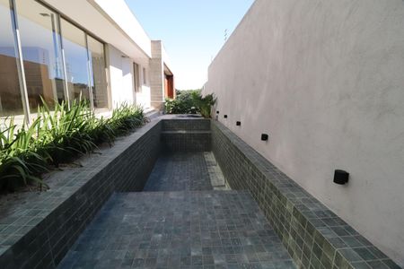 Casa para alugar com 233m², 3 quartos e 3 vagasPiscina