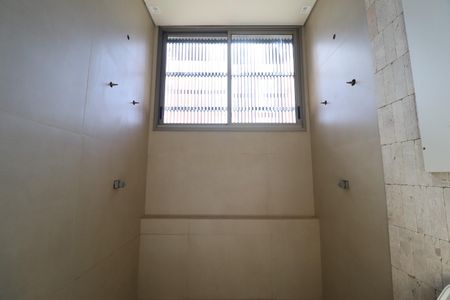 Casa para alugar com 233m², 3 quartos e 3 vagasBanheiro do Quarto 1