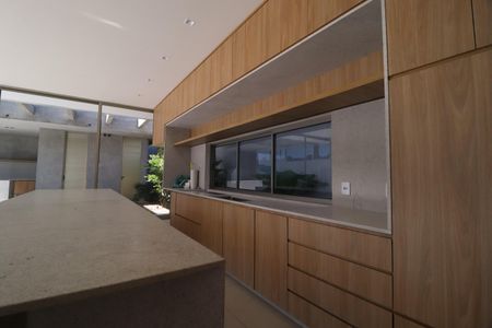 Casa para alugar com 233m², 3 quartos e 3 vagasSala/Cozinha