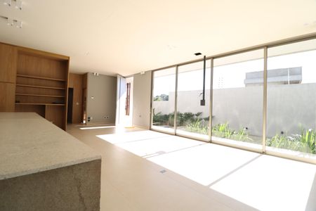 Sala/Cozinha de casa para alugar com 3 quartos, 233m² em Jardim Karaíba, Uberlândia