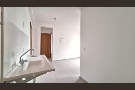 Apartamento para alugar com 37m², 2 quartos e sem vagaSala/Cozinha/Área de serviço