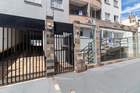 Apartamento para alugar com 100m², 3 quartos e 2 vagasFACHADA