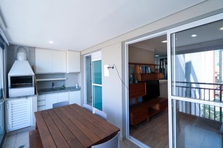 Apartamento à venda com 89m², 3 quartos e 2 vagas Apartamento à venda com 89m², 3 quartos e 2 vagasVaranda Gourmet