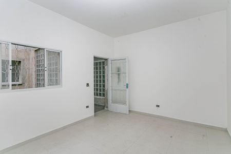 Casa para alugar com 80m², 2 quartos e sem vaga