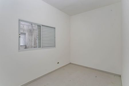 Casa para alugar com 80m², 2 quartos e sem vaga