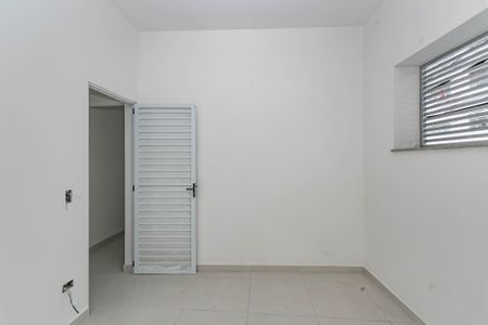 Casa para alugar com 80m², 2 quartos e sem vaga