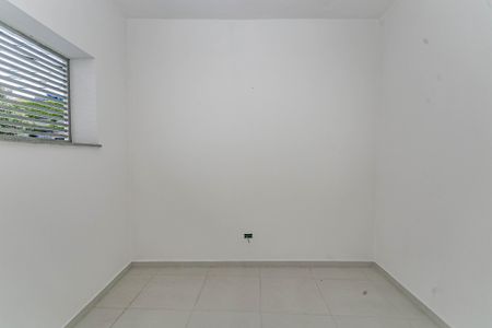 Casa para alugar com 80m², 2 quartos e sem vaga