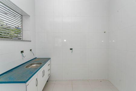 Casa para alugar com 80m², 2 quartos e sem vaga