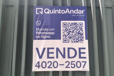 Casa à venda com 700m², 4 quartos e 3 vagasFachada