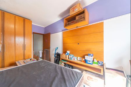 Casa para alugar com 130m², 3 quartos e 2 vagasQuarto 1