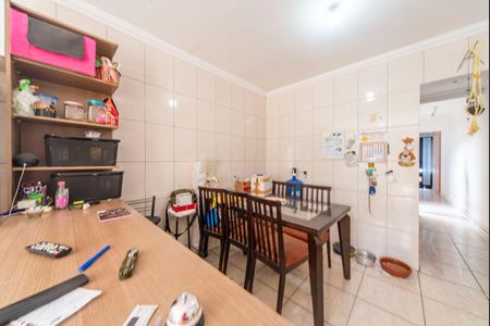 Casa para alugar com 130m², 3 quartos e 2 vagasCopa e Cozinha 