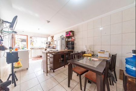 Casa para alugar com 130m², 3 quartos e 2 vagasCopa e Cozinha 