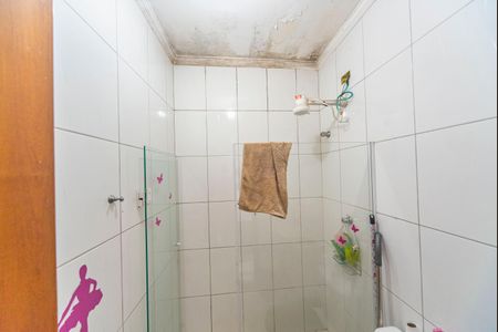 Casa para alugar com 130m², 3 quartos e 2 vagasBanheiro Social