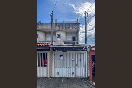 Casa para alugar com 130m², 3 quartos e 2 vagasFachada