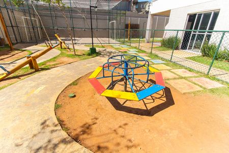 Apartamento para alugar com 42m², 2 quartos e sem vagaÁrea comum - Playground