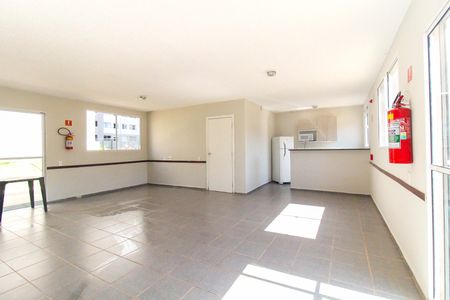 Apartamento para alugar com 42m², 2 quartos e sem vagaÁrea comum - Salão de festas